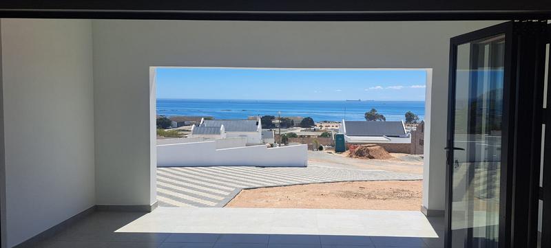 3 Bedroom Property for Sale in Da Gama Bay Western Cape